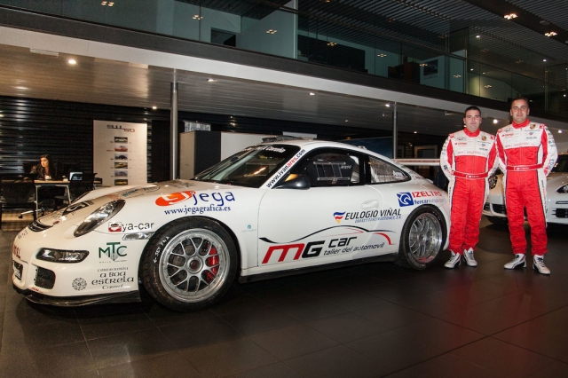 009 exposicion porsche 016